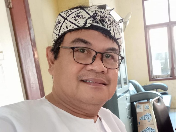 Supali Kasim, Pegiat Lembaga Basa Lan Sastra Dermayu