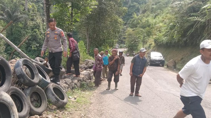 Tanjakan Panganten, Kabupaten Garut.