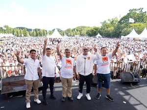 Antusiasme Puluhan Ribu Warga Bali Ikut Jalan Sehat Prabowo