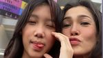 10 Momen Seru Bak Bestie Artis Boyong Anak Nonton BLACKPINK di GBK
