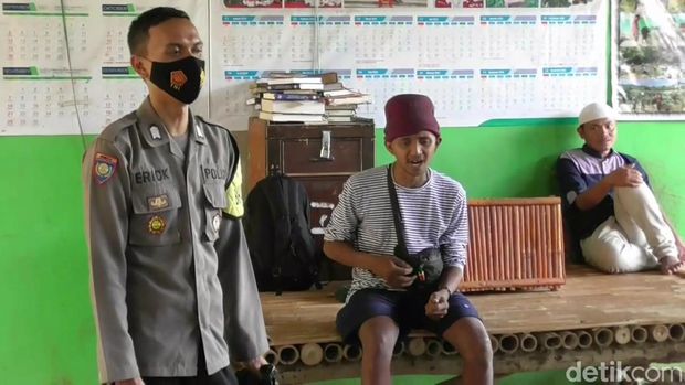 Bripka Erick Syafrudinsyam, polisi pengayom ODGJ di Subang