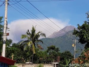 Merapi Erupsi, Posko Kesehatan Gratis Dibuka di Selo Boyolali