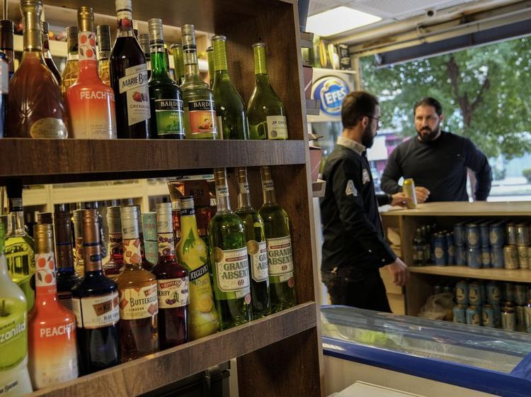 Irak Mulai Berlakukan Larangan Miras