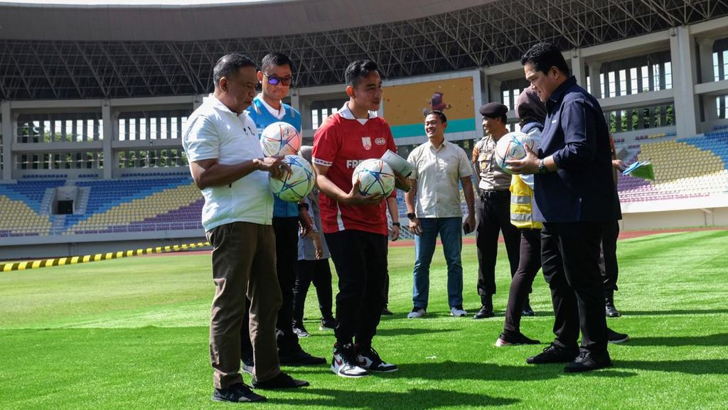 Jelang Piala Dunia U-20, Erick Thohir Cek Persiapan Stadion Manahan Solo