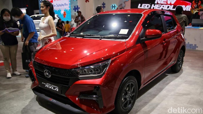 Melihat Wujud All New Ayla Terbaru 1.Β PT Astra Daihatsu Motor (ADM) resmi mengumumkan harga terbaru dari All New Ayla alam ajang Gaikindo Jakarta Auto Week, Jumat (10/3/2023).