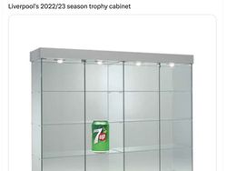 Meme Liverpool Kalah dari Juru Kunci, Cuma Bisa Banggain 7 Up