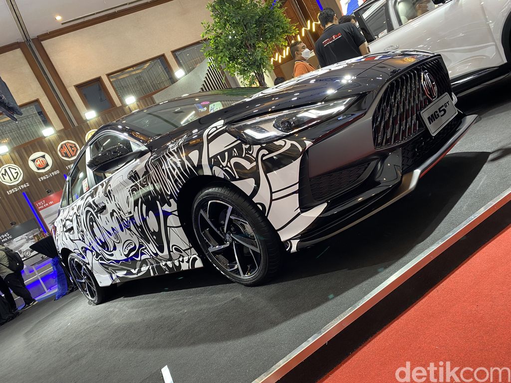 MG 5 GT Edisi Khusus