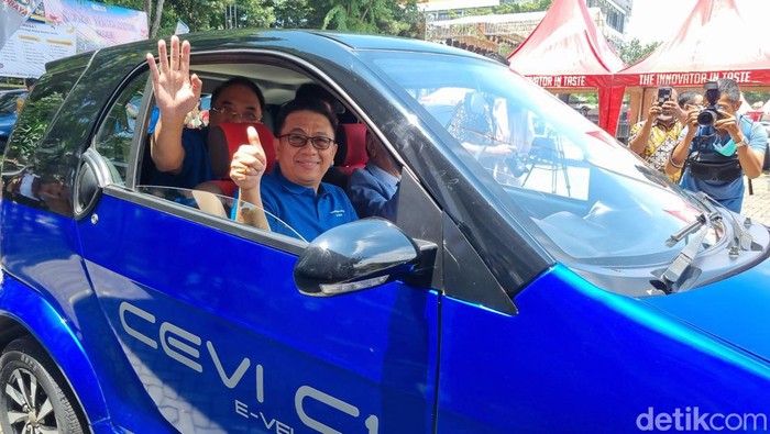 Mobil listrik Ubaya Mobil listrik Ubaya