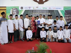 Diajak Gabung PPP Saat Hadiri Harlah, Sandiaga Jawab Ini