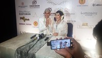 Semringah banget senyum Shinta Bachir melepas status jandanya. Foto: Febri/detikHOT