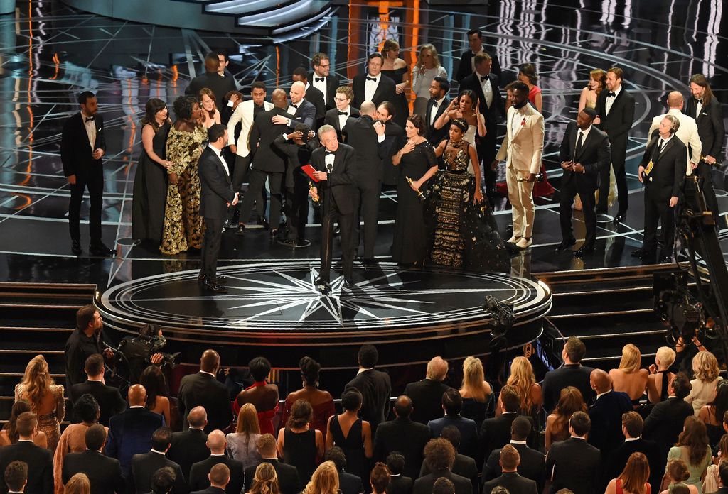 Warren Beatty salah baca pemenang di Oscar 2017. Secara kebetulan saat itu Jimmy Kimmel juga menjadi pembawa acaranya.