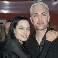 Kontroversi Kakak Angelina Jolie Ngaku Gay Setelah Cerai, Didukung Eks Istri