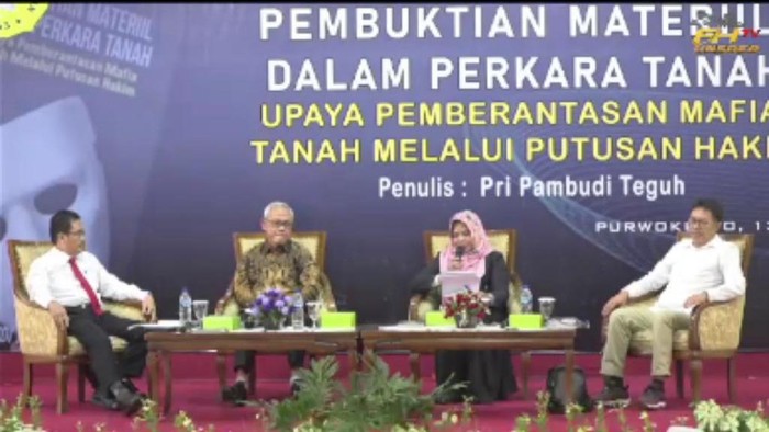 Bedah buku Pri Pambudi Teguh