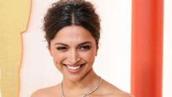 Deepika Padukone Dapat Bintang di Hollywood Walk of Fame! Deepika Padukone Dapat Bintang di Hollywood Walk of Fame!