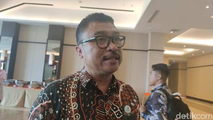 Direktur Utama Bank Sulselbar Yulis Suandi.