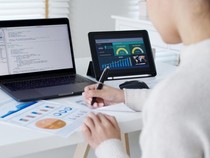 Banyak Pekerjaan Berpotensi Digeser oleh Profesi Online, Pakar Ungkap Hal Ini