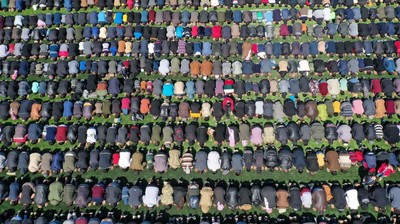 Kekeringan Parah Landa Suriah, Ribuan Warga Gelar Salat Minta Hujan