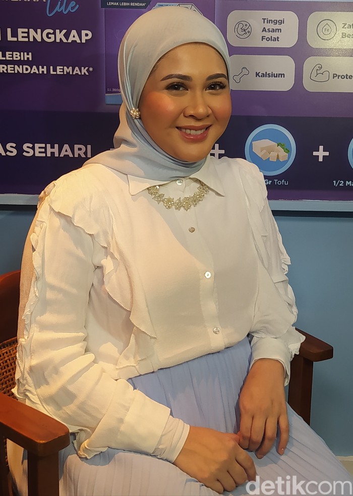 Kesha Ratuliu Kesha Ratuliu