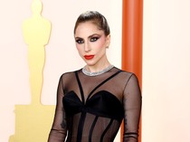 Jeroan Rumah Pertama Lady Gaga yang Sudah Bertunangan, Mewah Dekat Pantai!