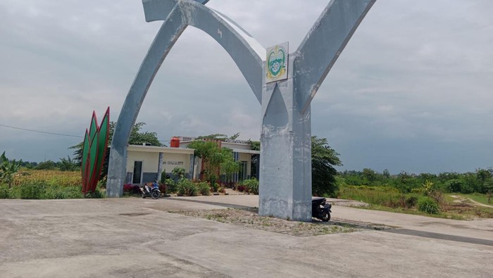 Lokasi tempat pembangunan sport center Lokasi tempat pembangunan sport center