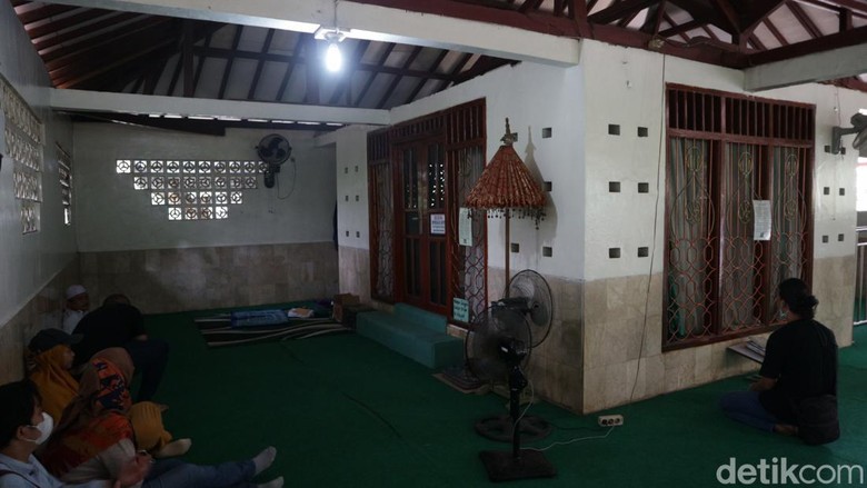 Ngojak Serpong Walking Tour menyusuri Serpong bersama komunitas Ngopi di Jakarta (Ngojak).