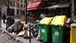 Duh, Aksi Mogok Pekerja Bikin Sampah Menumpuk di Kota Paris