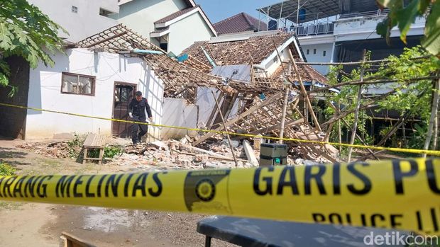 Ledakan di wilayah Desa Sukosari, Kecamatan Kasembon, Kabupaten Malang membuat satu orang meninggal dunia. Lalu, apa penyebab ledakan Kasembon Malang?