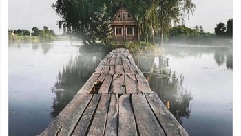 Berani tinggal sendirian di rumah yang sudah tidak ditempati lama ini? Foto: Boredpanda/Twitter/ALex Menn