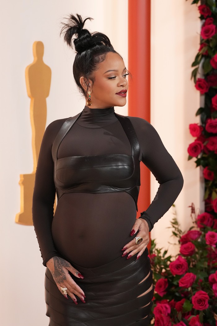 HOLLYWOOD, CALIFORNIA - MARCH 12: Rihanna attends the 95th Annual Academy Awards on March 12, 2023 in Hollywood, California. (Photo by Arturo Holmes/Getty Images )