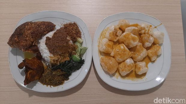 Rumah makan Padang Cinto Mandeh, yang menyajikan hidangan ala prasmanan