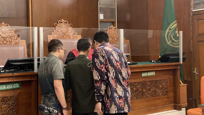 Sidang praperadilan MAKI vs KPK di PN Jaksel ditunda (Devi-detikcom)