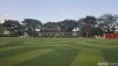 Hangat Senja di Alun-alun Kota Bandung