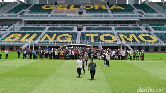 Stadion GBT menjelang persiapan Piala Dunia U-20