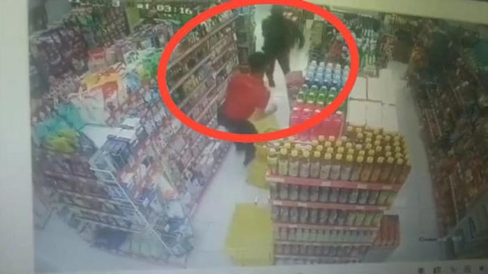 Tangkapan layar aksi perampok bersenjata tajam di Majalengka