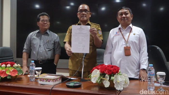 Timsel lelang jabatan Sekda Sulsel mengumumkan nama 3 besar calon Sekda Sulsel di Kantor Gubernur Sulsel, Senin (13/3/2023).