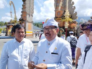 Gubernur Bali Batasi Pergerakan Turis Asing, Cok Ace: Momentum Baik