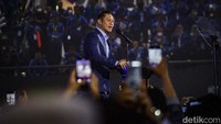 Putra sulung Susilo Bambang Yudhoyono (SBY) ini turut menyinggung soal sistem Pemilu. 