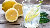 Apakah Air Lemon Bisa Menurunkan Berat Badan? Begini Kata Pakar Diet