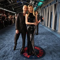 Pasangan selebriti Adam Levine dan Behati Prinsloo muncul di pesta yang digelar Vanity Fair seusai Oscars, Minggu (12/3/2023). Kehadiran mereka di hadapan publik ini menjadi yang pertama setelah Adam Levine disebut selingkuh dari sang istri. (Foto: Cindy Ord/VF23/Getty Images for Vanity Fair)