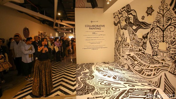 Founder dan CEO Ganara Art Tita Djumaryo mengatakan pengunjung bisa melukis di topi dan tote bag, melukis di tembikar hingga membuat kerajinan tangan dengan harga Rp 50.000. Founder dan CEO Ganara Art Tita Djumaryo mengatakan pengunjung bisa melukis di topi dan tote bag, melukis di tembikar hingga membuat kerajinan tangan dengan harga Rp 50.000.
