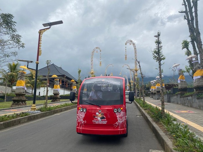 Bus listrik Marlip