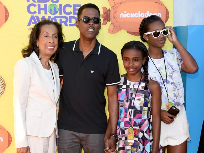 INGLEWOOD, CA - MARCH 28:  (L-R) Rose Rock, actor Chris Rock, Zahra Savannah Rock and Lola Simone Rock attend Nickelodeons 28th Annual Kids Choice Awards held at The Forum on March 28, 2015 in Inglewood, California.  (Photo by Jason Merritt/Getty Images)