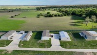 Pembangunan Snailbrook memungkinkannya menjadi incorporated city. Di Amerika Serikat (AS), sebuah komunitas memungkinkan untuk membangun kotanya sendiri jika memenuhi beberapa syarat.  