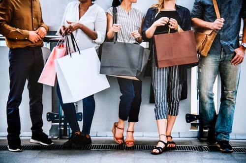 Ilustrasi konsumen. (Freepik)