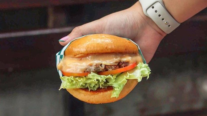 Ada banyak kedai kuliner western di Surabaya. Berikut beberapa di antaranya yang bisa jadi referensi detikers.