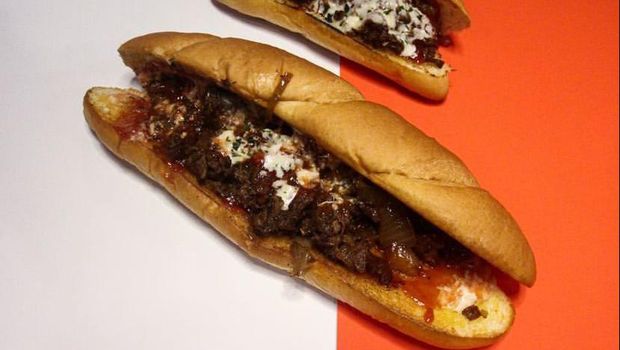 Ada banyak kedai kuliner western di Surabaya. Berikut beberapa di antaranya yang bisa jadi referensi detikers.