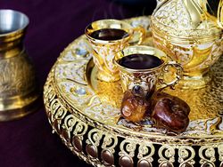 Serupa Tapi Tak Sama, Ini Beda Kopi Arab dengan Kopi Turki