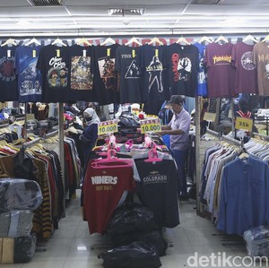 Desainer Indonesia Dukung Presiden Jokowi Larang Thrifting Baju Bekas Import