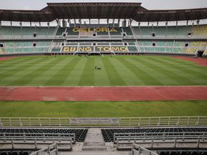 16 Stadion Sepakbola di Jawa Timur, Gelora Bung Tomo Terbesar