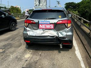 Mobil Dinas TNI Tabrak Mobil di Pancoran, Pangdam Harap Selesai Baik-baik